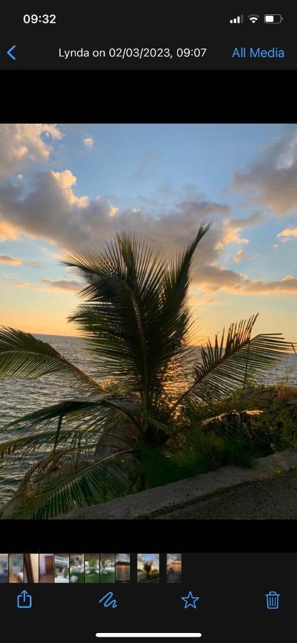 Orchid Sunset Guest House Baie Lazare  Экстерьер фото