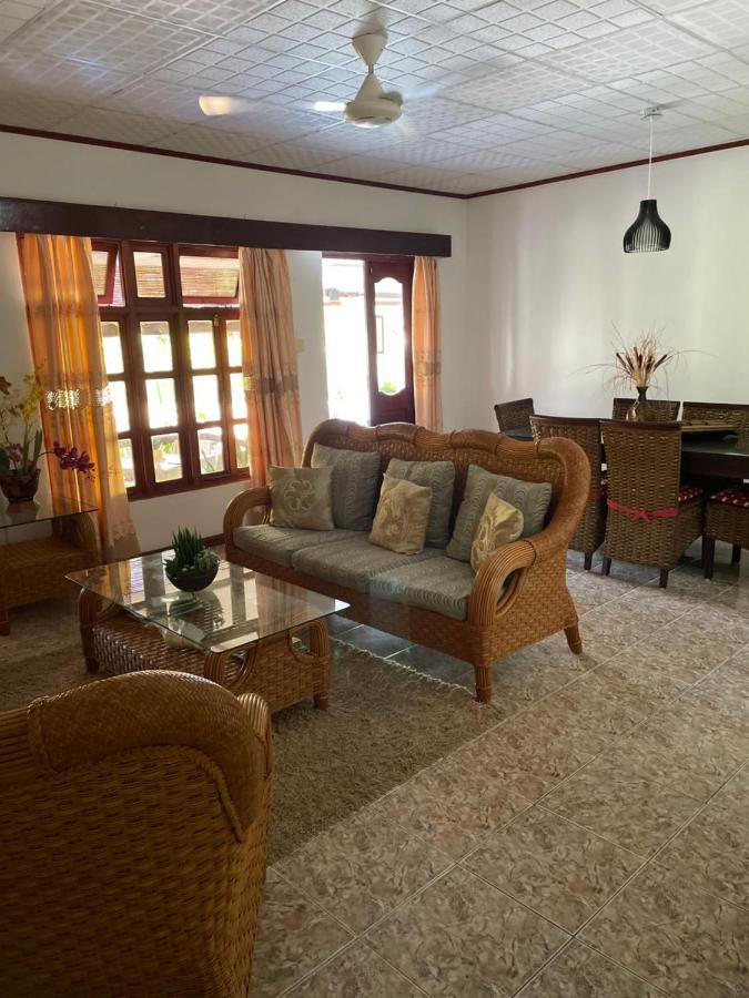 Orchid Sunset Guest House Baie Lazare  Экстерьер фото